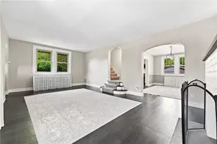 359 Pennsylvania Ave, Oakmont, PA 15139 - Photo 6