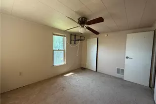 501 Camp Ave, New Kensington, PA 15068 - Photo 26