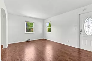 705 Greenlee Rd, Pittsburgh, PA 15227 - Photo 8