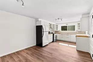 705 Greenlee Rd, Pittsburgh, PA 15227 - Photo 12