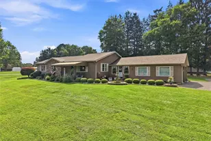 929 Old Pulaski Rd, Neshannock Township, PA 16105 - Photo 2