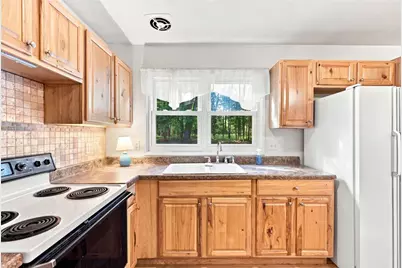 915 Clarksville Rd, Hermitage, PA 16148 - Photo 12