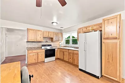 915 Clarksville Rd, Hermitage, PA 16148 - Photo 10