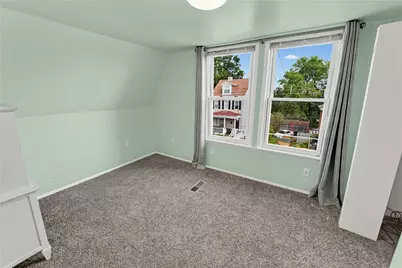 217 Martsolf Ave, Pittsburgh, PA 15229 - Photo 4