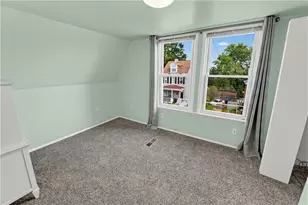 217 Martsolf Ave, Pittsburgh, PA 15229 - Photo 4