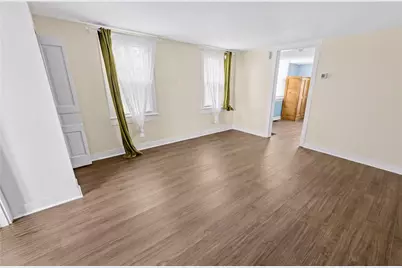 217 Martsolf Ave, Pittsburgh, PA 15229 - Photo 2