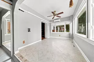 302 Jefferson St, Rochester, PA 15074 - Photo 4