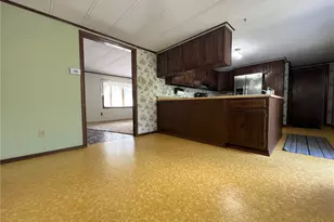 198 Keystone St, North Union Township, PA 15401 - Photo 6