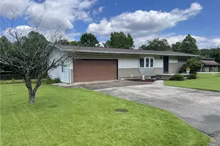 198 Keystone St, North Union Township, PA 15401 - Photo 2