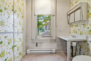 411 E 9th Ave, Homestead, PA 15120 - Photo 16