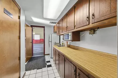 775 W Chestnut St, Washington, PA 15301 - Photo 14