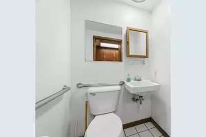 775 W Chestnut St, Washington, PA 15301 - Photo 12