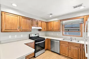 41 Glenmore Ave, Pittsburgh, PA 15229 - Photo 24