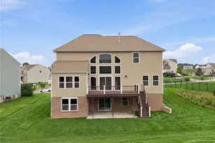 321 Hunters Field Cir, Jefferson Hills, PA 15025 - Photo 2