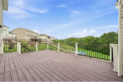 321 Hunters Field Cir, Jefferson Hills, PA 15025 - Photo 4