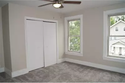 9 E Gaskill Ave, Jeannette, PA 15644 - Photo 16