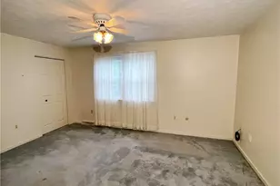 16 Windsor Ct, Scott Township, PA 15220 - Photo 32
