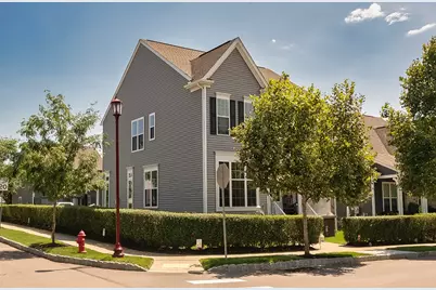 420 Meeder Ln, Cranberry Township, PA 16066 - Photo 2