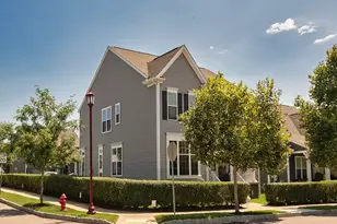 420 Meeder Ln, Cranberry Township, PA 16066 - Photo 2