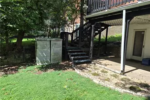 3947 Meadowbrook Blvd, Pittsburgh, PA 15227 - Photo 24