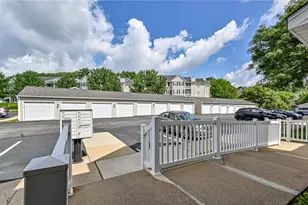 4205 Lenox Oval, Ross Twp, PA 15237 - Photo 16