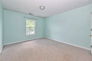 4205 Lenox Oval, Ross Twp, PA 15237 - Photo 12