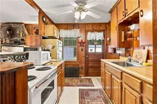 131 Rainbows End Ln, Summit Township, PA 15552 - Photo 14