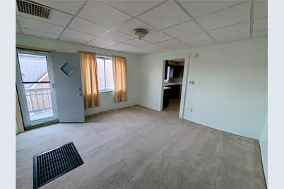 108 Kohler Ave, Twp of But SW, PA 16045 - Photo 6