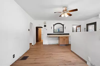 1114 Daisy Ln, Moon/Crescent Twp, PA 15046 - Photo 10