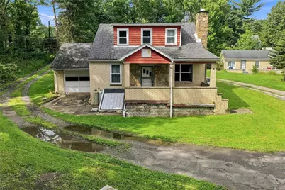 1114 Daisy Ln, Moon/Crescent Twp, PA 15046 - Photo 1