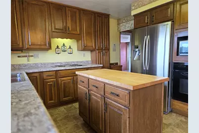 180 Church Rd, Somerset Twp, PA 15330 - Photo 10