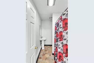 277 N Gallatin Ave, Uniontown, PA 15401 - Photo 34