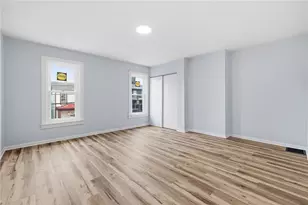 227 E 16th Ave, Homestead, PA 15120 - Photo 10