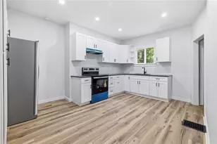 227 E 16th Ave, Homestead, PA 15120 - Photo 8
