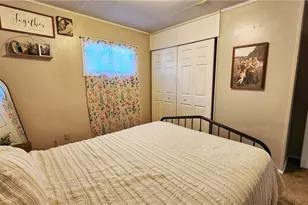 1023 Aetna Dr, Ellwood City, PA 16117 - Photo 22