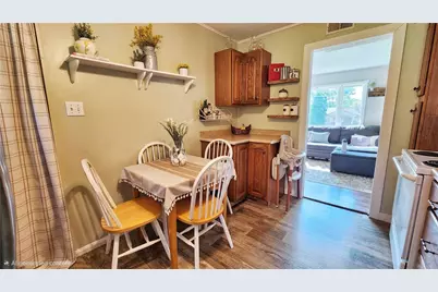 1023 Aetna Dr, Ellwood City, PA 16117 - Photo 16