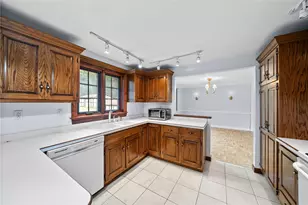 94 Ohare Rd, Cecil, PA 15317 - Photo 14