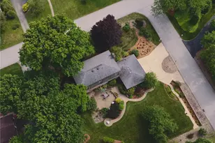 25 Pine Crest Dr, White Township, PA 15701 - Photo 2