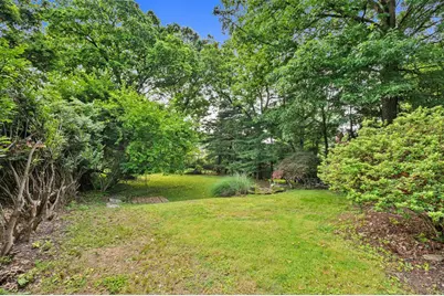 1648 Jamestown, Blackridge, PA 15235 - Photo 26