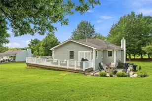 405 Freedom Rd, Economy, PA 15042 - Photo 38
