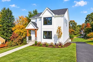 208 Grant Ave, Ross Twp, PA 15237 - Photo 2