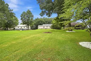 1127 Old Princeton Rd, Shenango Township, PA 16101 - Photo 20