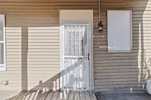 258 E Warrington Ave, Pittsburgh, PA 15210 - Photo 24