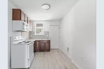 258 E Warrington Ave, Pittsburgh, PA 15210 - Photo 12