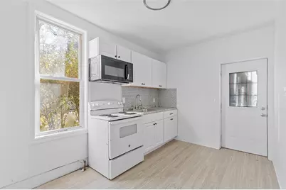 258 E Warrington Ave, Pittsburgh, PA 15210 - Photo 10