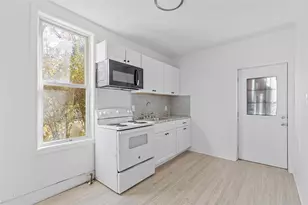 258 E Warrington Ave, Pittsburgh, PA 15210 - Photo 10