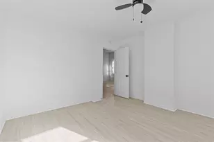 258 E Warrington Ave, Pittsburgh, PA 15210 - Photo 6