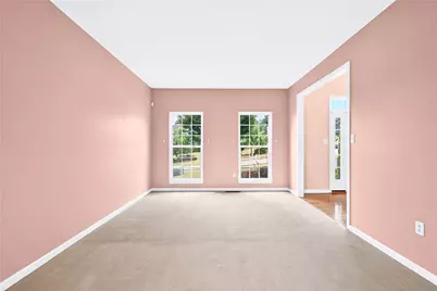 111 Walnut Dr, Robinson Twp, PA 15136 - Photo 24