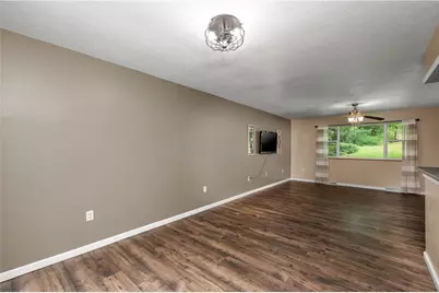 120 McGinley Rd, Oakland Township, PA 16025 - Photo 10
