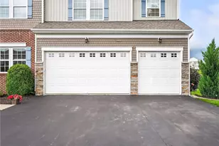 30 Trotter Ln, Findlay Township, PA 15026 - Photo 4